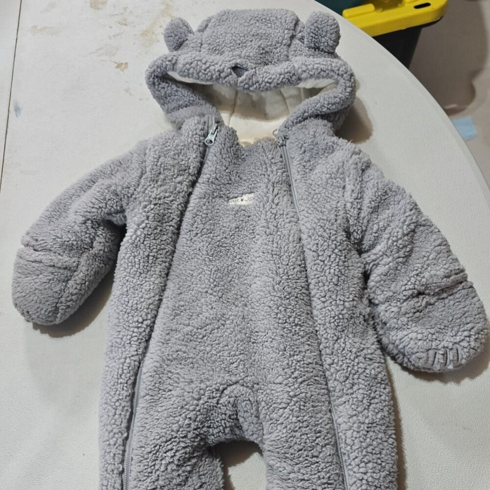 First Wish Grey Bear Theme Winter Kids Baby Double Zip Snowsuit 3-6 MONTHS